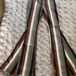 Bellbottom striped jeans, size 25